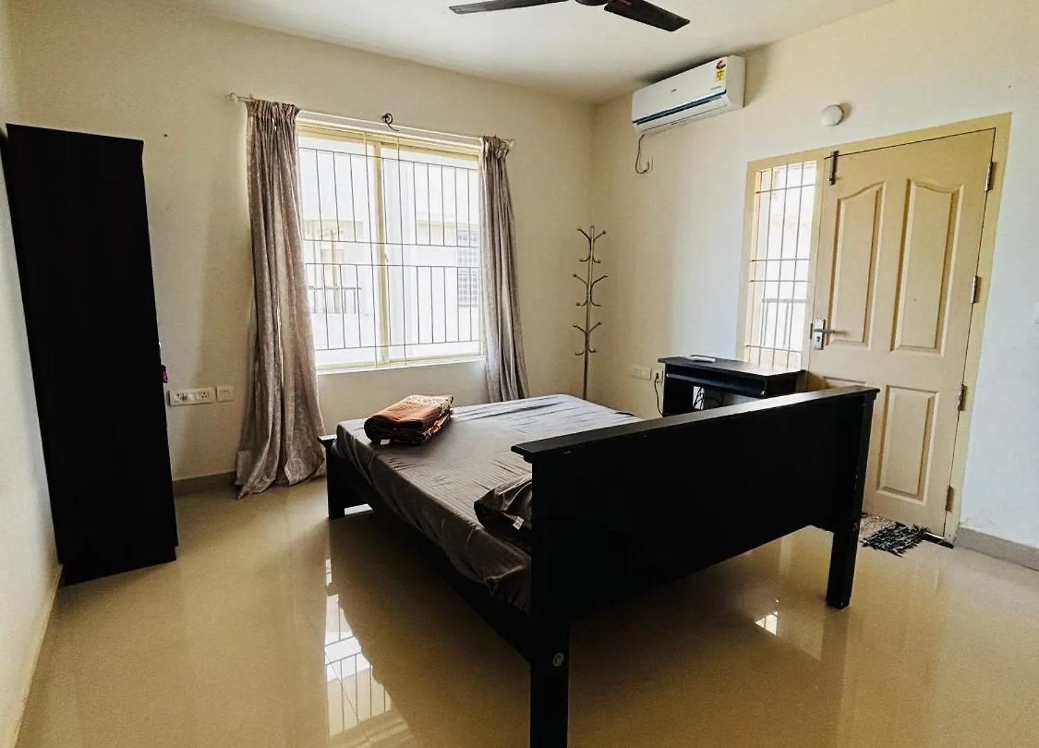 Seaview Apartment At Calicut Beach